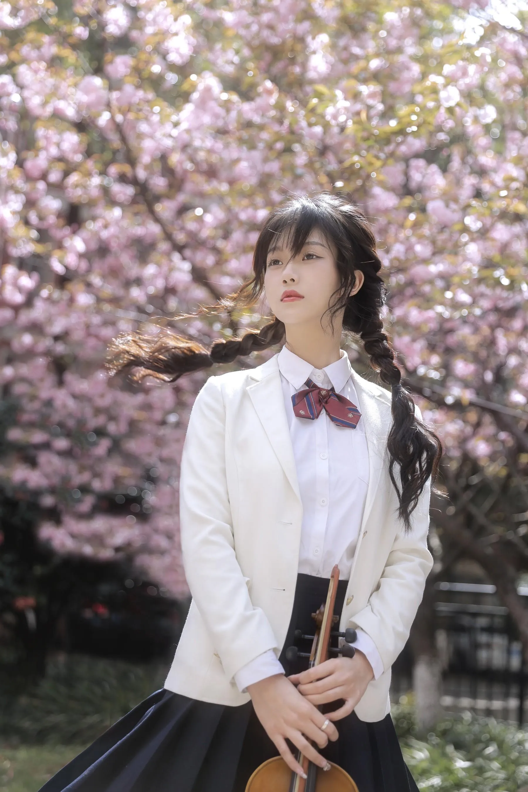 [艺图语] 2022.05.21 繁樱一树 聂十三 [21P]插图8